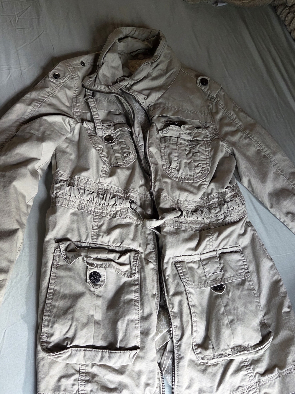 Daytrip Womens Lightweight Drawstring Anorak Jacket - Beige